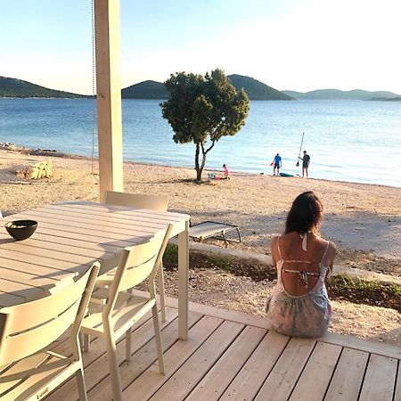 Buqez Eco Resort - Beachfront 20 & House 42 Drage Esterno foto