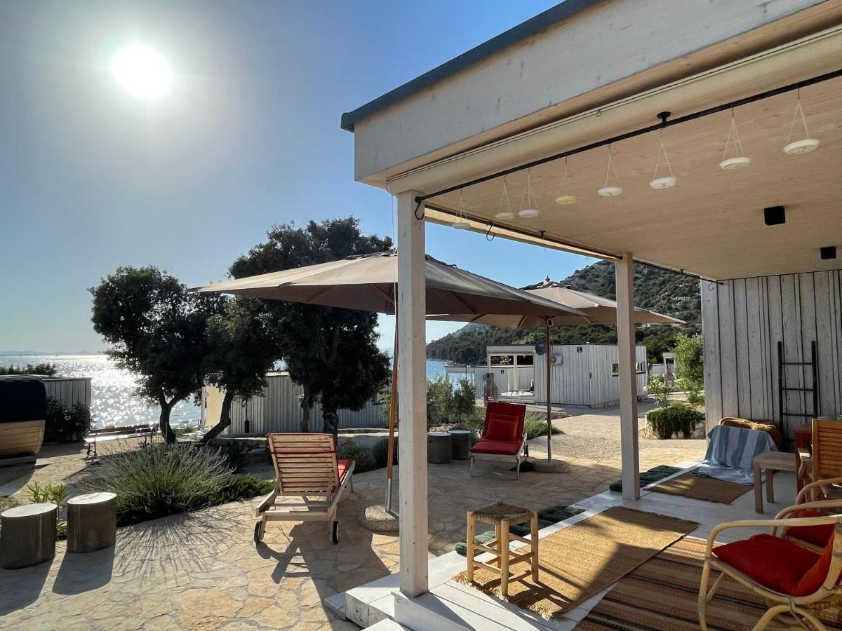 Buqez Eco Resort - Beachfront 20 & House 42 Drage Esterno foto