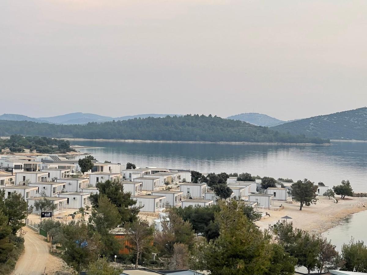 Buqez Eco Resort - Beachfront 20 & House 42 Drage Esterno foto